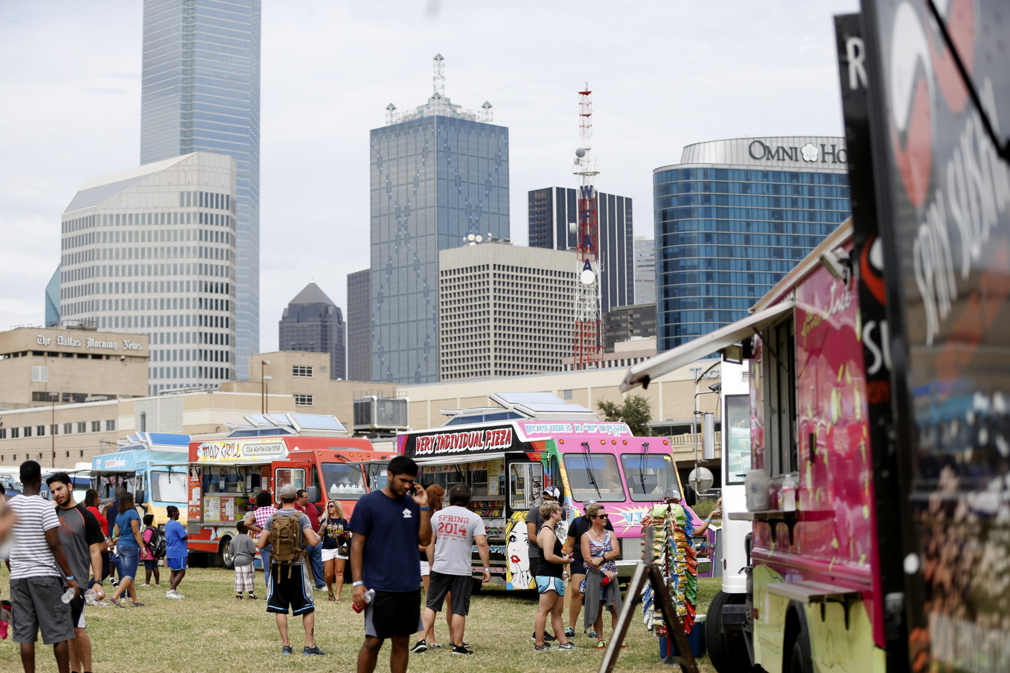Quick Bites Where to Find Food Trucks Downtown Dallas Downtown